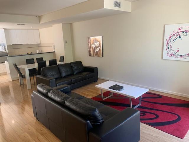 Rnr Serviced Apartments Adelaide - Wakefield St Exterior foto
